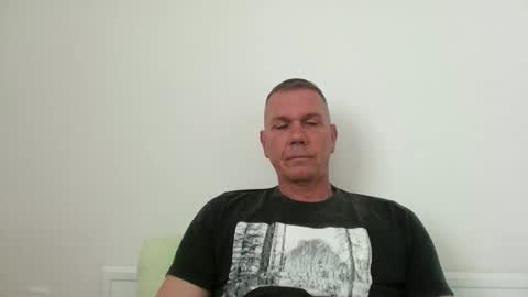 Snapshot of nikan77 chatting on 03-04-26, 10:54 nikan77 online show from 03-04-26, 10:54