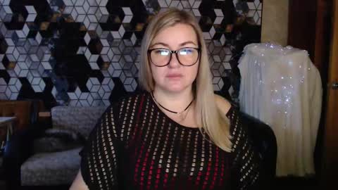 Nika online show from 01-13-26, 05:13