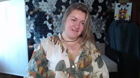 Nika online show from 05-12-26, 05:15