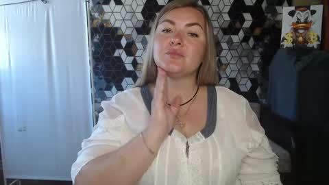 Nika online show from 06-08-26, 05:52