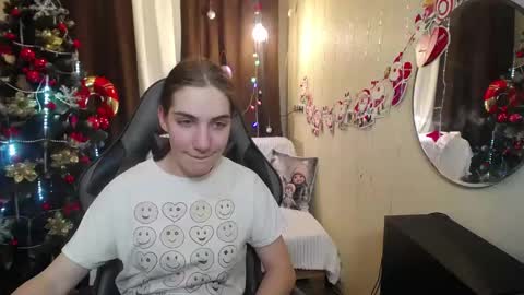 nikastarkk online show from 12-17-24, 12:12