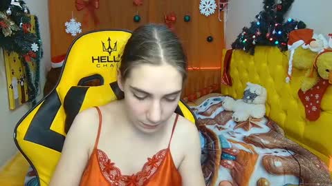 nikastarkk online show from 12-25-24, 01:42