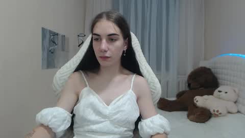 nikastarkk online show from 09-10-25, 08:03