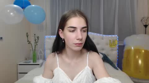 nikastarkk online show from 09-18-25, 06:37