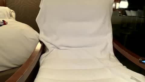Snapshot of nikd90zincpills chatting on 04-25-26, 06:49 Doug online show from 04-25-26, 06:49