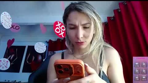 Snapshot of niki_1998 chatting on 07-26-26, 10:11 Natalia online show from 07-26-26, 10:11