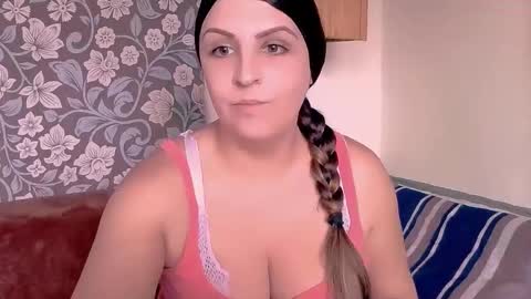 Snapshot of niki_leex chatting on 12-04-24, 09:40 niki_leex online show from 12-04-24, 09:40