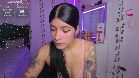 Niki online show from 06-25-26, 01:49