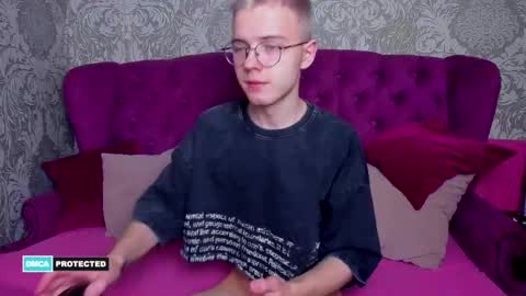 Niki online show from 12-08-24, 07:43