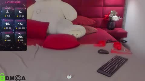 Niki online show from 12-25-24, 11:10