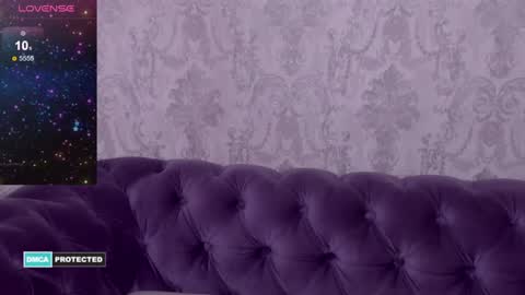 Niki online show from 12-30-24, 01:48