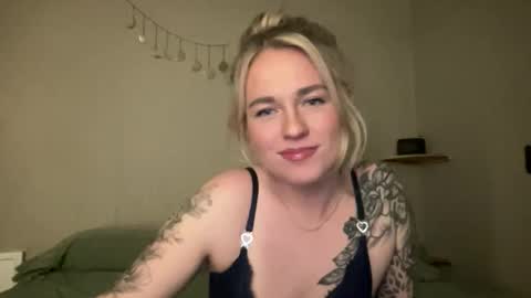 Nikita Noir Xo online show from 05-20-26, 03:24