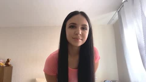 Snapshot of nikitaross chatting on 10-13-25, 07:52 Eva online show from 10-13-25, 07:52
