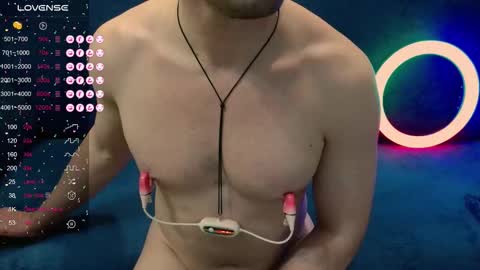 Snapshot of nikitin21 chatting on 10-14-25, 10:38 Sasha online show from 10-14-25, 10:38