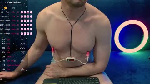 Snapshot of nikitin21 chatting on 10-26-25, 10:10 Sasha online show from 10-26-25, 10:10