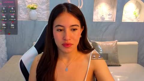 Snapshot of nikka_tx chatting on 02-15-26, 12:58 Online 2200 to 600 online show from 02-15-26, 12:58