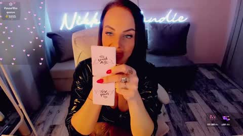 Snapshot of nikki_blondiee chatting on 02-13-25, 07:56 nikki_blondiee online show from 02-13-25, 07:56
