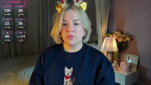 Nikki online show from 12-22-25, 01:02