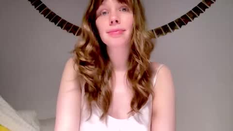 Nikki online show from 12-18-25, 10:10