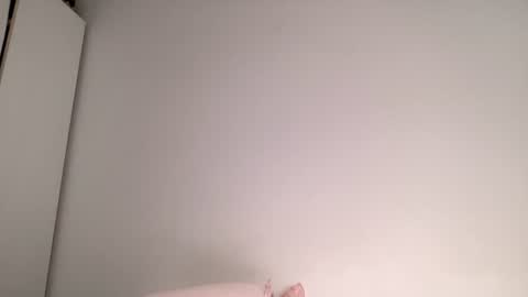 Nikki online show from 06-27-26, 12:22