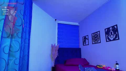 nikki_vesper online show from 05-01-26, 03:44