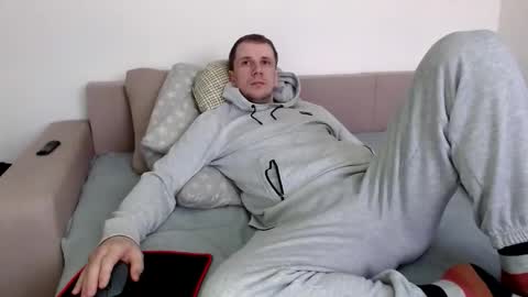 Nick online show from 11-04-25, 08:02