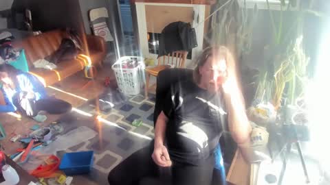 nikkiandtony online show from 01-29-25, 08:56