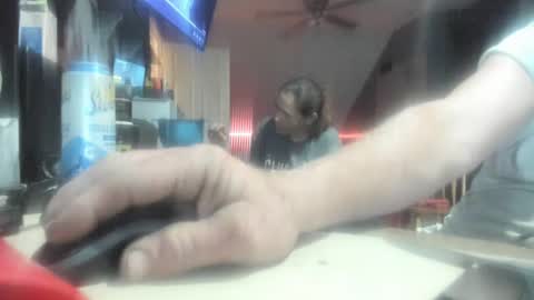 nikkiandtony online show from 10-12-25, 04:11