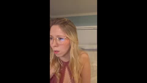 nikkib653466 online show from 01-06-26, 01:09