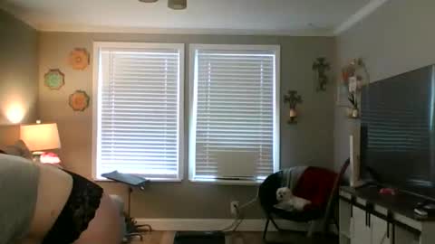 Snapshot of nikkib653466 chatting on 03-10-26, 05:18 nikkib653466 online show from 03-10-26, 05:18