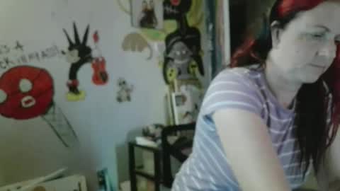 Snapshot of nikkietwotimes420 chatting on 11-17-25, 06:35 Nikkie online show from 11-17-25, 06:35