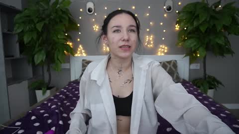 Nikki online show from 02-01-25, 07:23