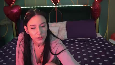 Nikki online show from 02-18-25, 02:49