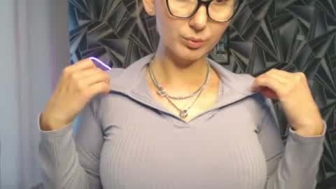 nikkikiss___ online show from 06-21-26, 02:14