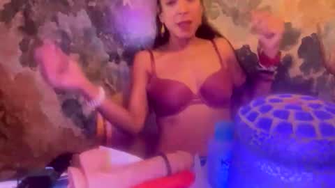 nikkipoon online show from 04-25-26, 06:38