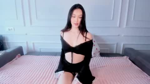 Nikky online show from 06-28-26, 05:02