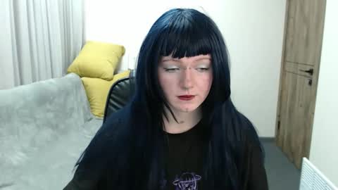 nikkysnow online show from 11-03-25, 09:10