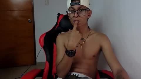 niklaus_wolf online show from 03-04-26, 05:46