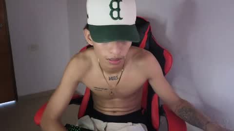 niklaus_wolf online show from 05-12-26, 05:32