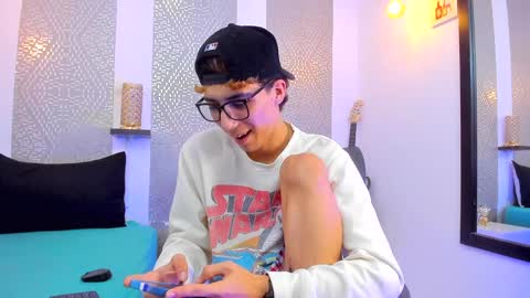    online show from 12-22-24, 11:22