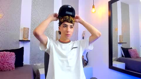    online show from 01-21-25, 04:21