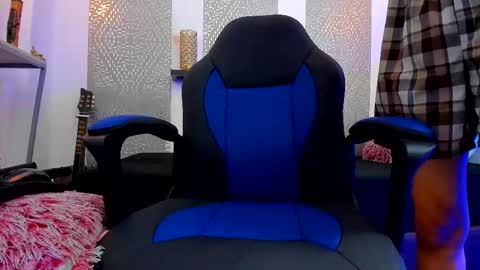    online show from 02-20-25, 10:27