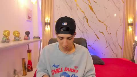    online show from 04-30-26, 04:52