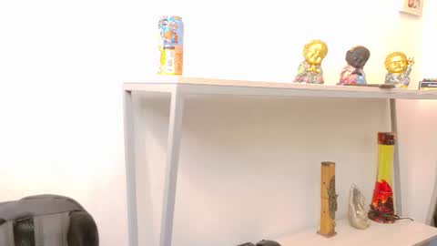    online show from 06-22-26, 03:36