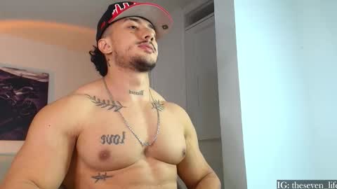 Niko online show from 10-28-25, 05:11