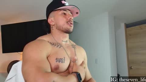 Niko online show from 01-09-26, 07:11