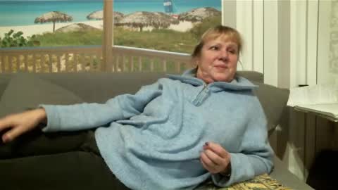 Nikole1 online show from 12-12-24, 05:48