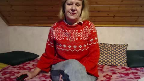 Nikole1 online show from 12-14-24, 01:05