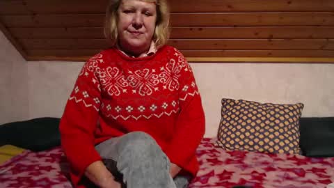 Nikole1 online show from 12-14-24, 04:42