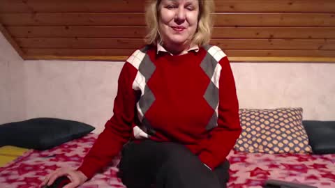 Nikole1 online show from 12-26-24, 03:53
